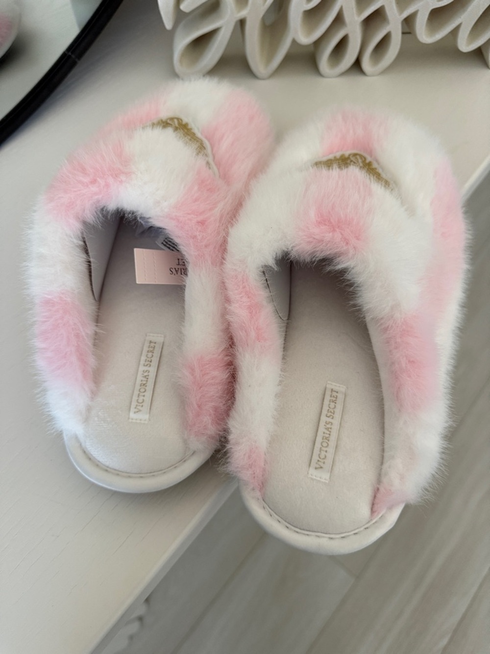 Victoria's Secret Pink and White Fuzzy Slippers with Gold Wing Patch - Picture 3 of 6